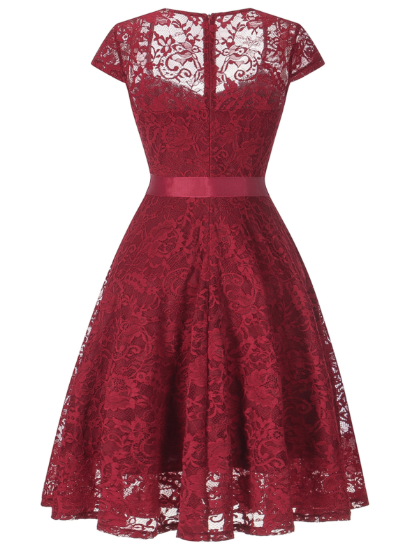 ELEGANTES KLEID TARREN rot